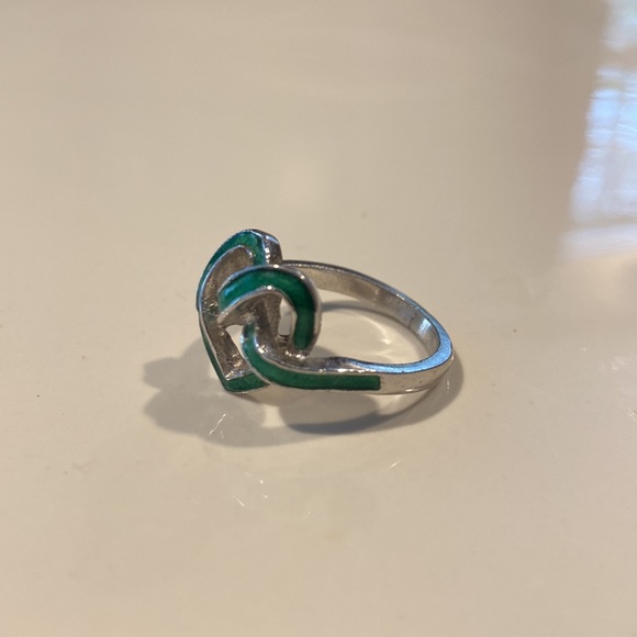 Sterling silver and enamel heart/friendship ring - Picture 5 of 7